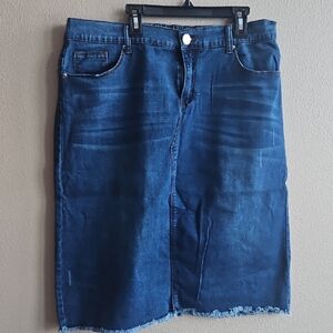 Inherit Eva Raw Hem Demin Skirt